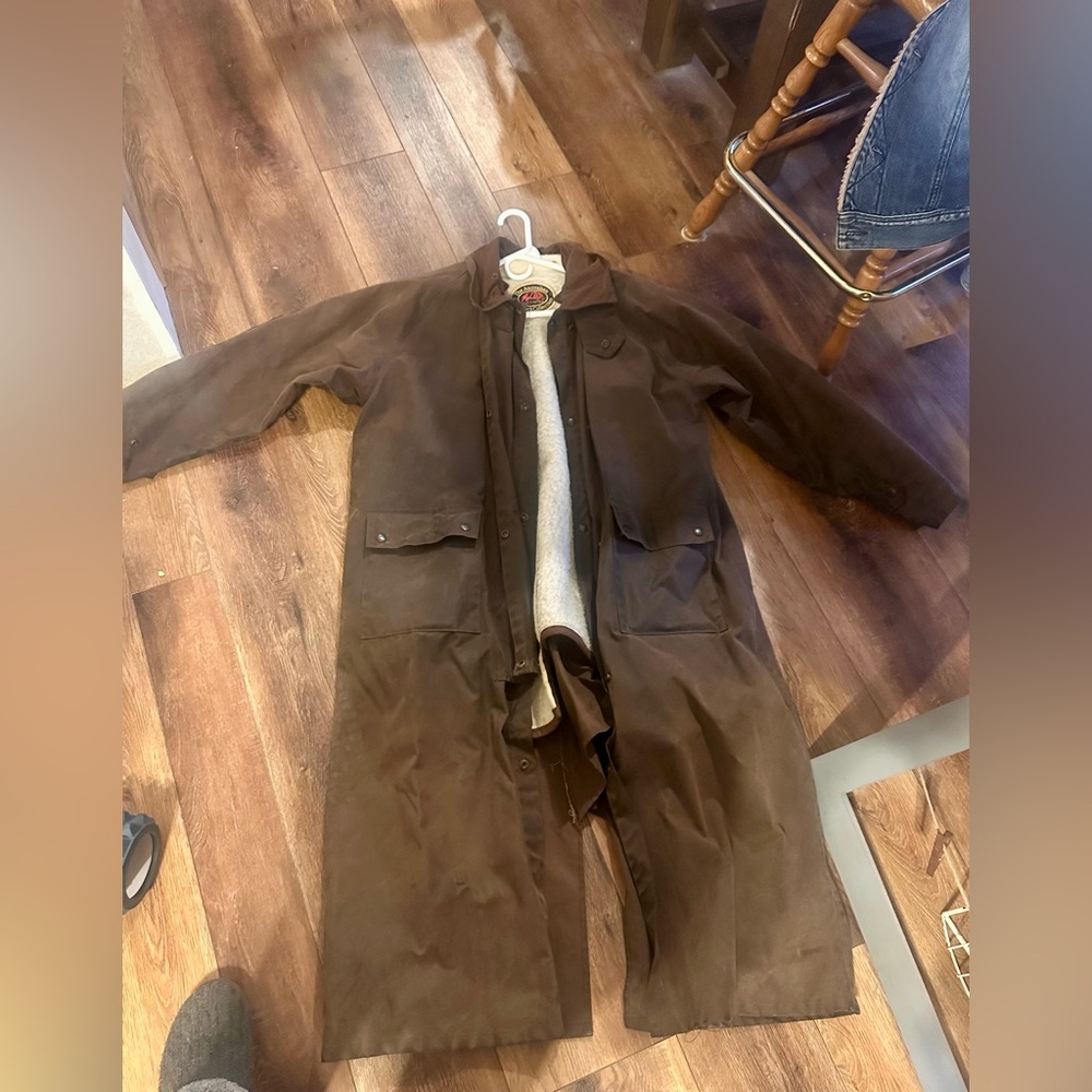 Mens The Australian Outback collection oil slicker size Large like new!